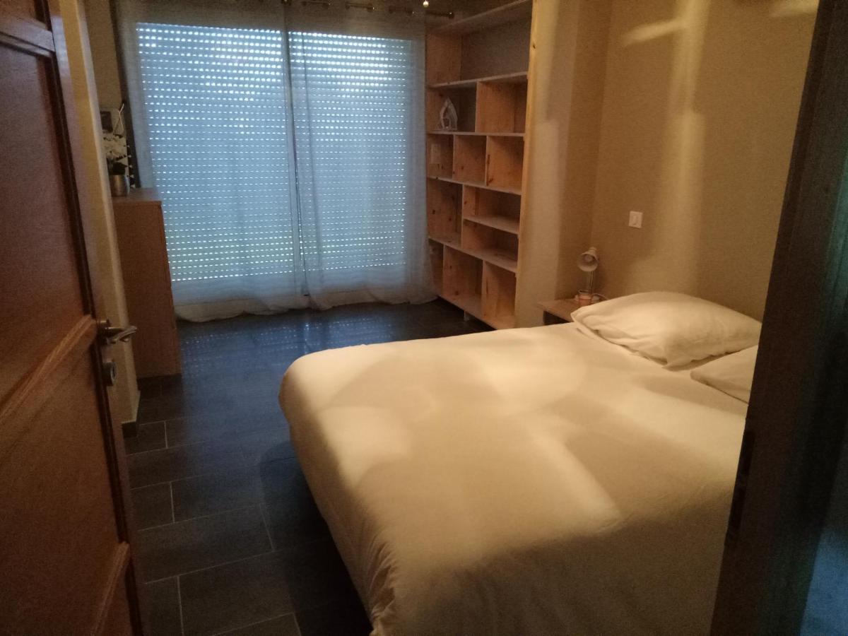 Saint-Laurent D'Aigouze : Appartement Avec Jardin المظهر الخارجي الصورة